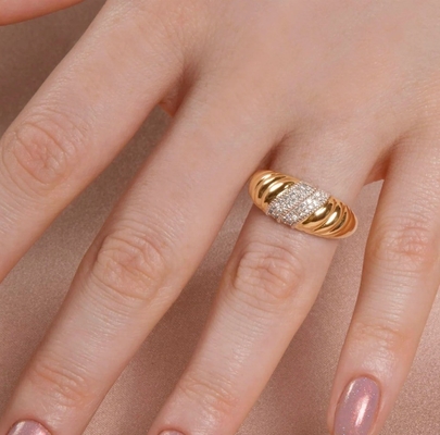 Platinum Plating Round Brilliant Cut Diamond Dome Ring For Women Fine Jewelry OEM / ODM