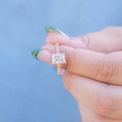 Vintage Handmade 18K Gold Baguette Cut Stone Engagement Ring Vintage Style for Women
