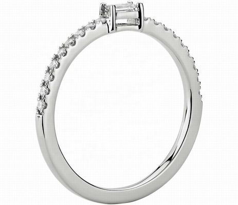 Fine Jewelry 925 Sterling Silver Ring with Green or White Stones and 18K Gold Plating