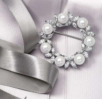 Gold Plated Leaf Circle White Pearl Brooch 925 Silver Luxury Brooches For Women