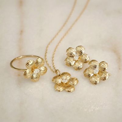 925 Sterling Silver Material Type Gold Plated Dainty Cherry Blossom Flower Pendants