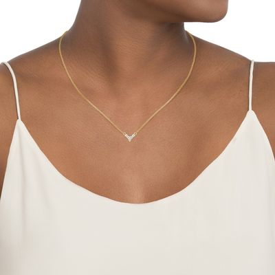 18K Gold Plated V Shaped Jewelry for Women 925 Sterling Silver Necklace