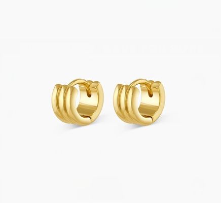 Fashion Women'S Stainless Steel Huggie Earrings Polish 18K Gold Plated Hoops