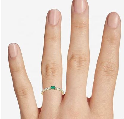 Fine Jewelry 925 Sterling Silver Ring with Green or White Stones and 18K Gold Plating